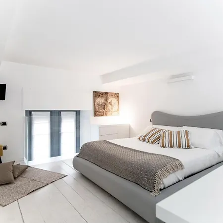 Appartement Loft - Bymyhomeincomo Côme