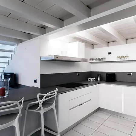 Appartement Loft - Bymyhomeincomo