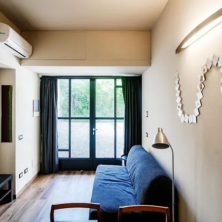 Apartment Palazzo Del Pero - The House Of Travelers *