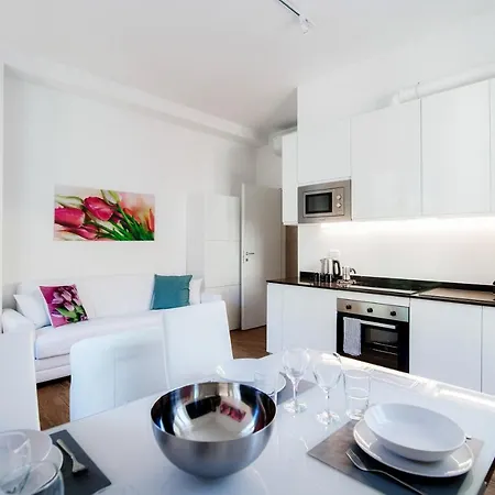 White Loft Center - By House Of Travelers Apartamento Como