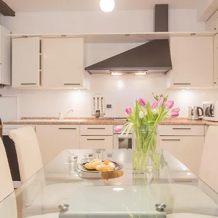 Volta By Rent Apartment