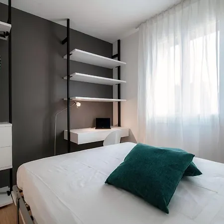 Sette - By Myhomeincomo Apartment *