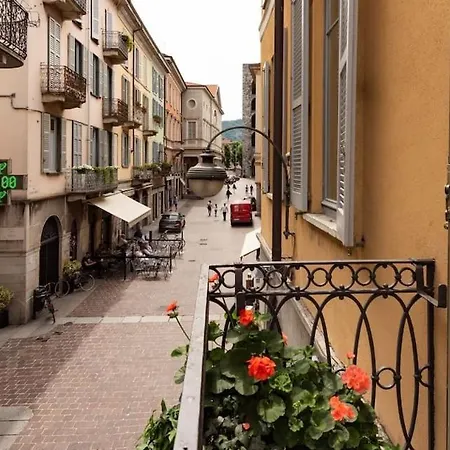 Apartment Russomanno Como