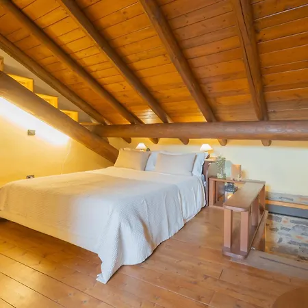 Casa Giovio *