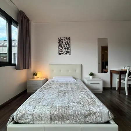 Apartahotel Victoria Royal Garden 3*