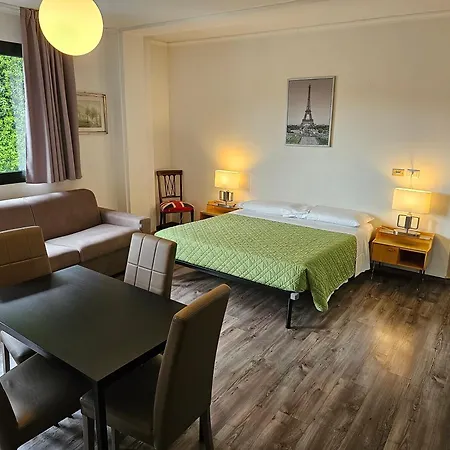 Apartahotel Victoria Royal Garden 3*