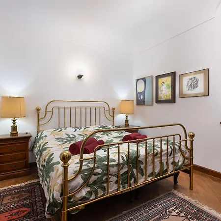 Unico Luxury Living In Duomo Apartment Como