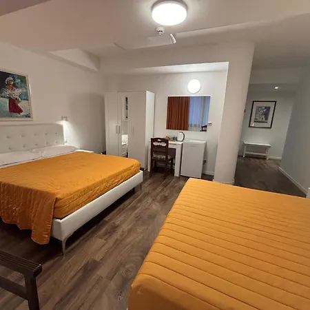 Victoria Royal Garden Apartahotel 3*