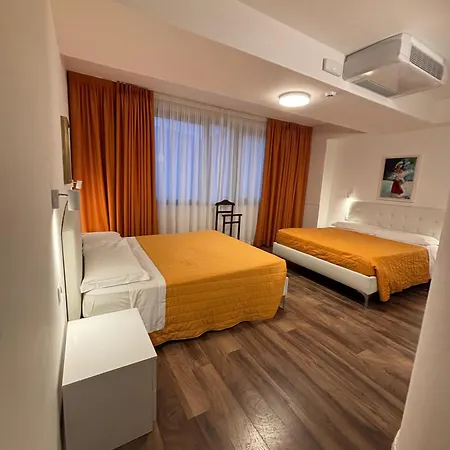 Victoria Royal Garden 3* Como