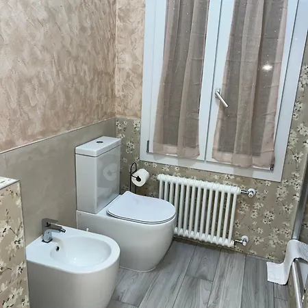 Casa Natasha Pensión Como