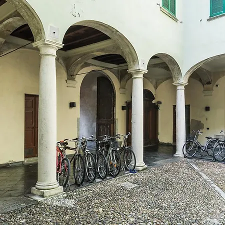 Apartment Via Rusconi 10 - Bymyhomeincomo Como