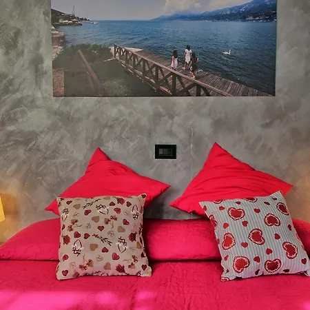 Casa Aurora Self Catering By Logicasa 3* Como