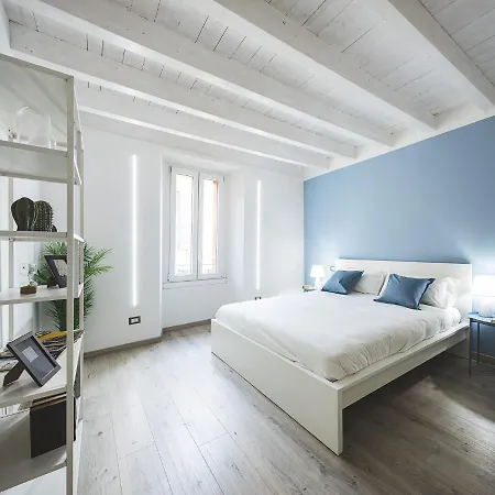 Blue Lake Apartment