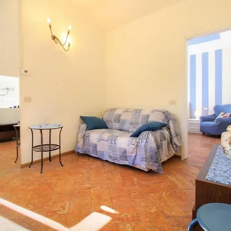 Apartment Old View Como