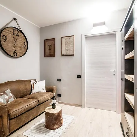Wine House - The House Of Travelers Apartment *