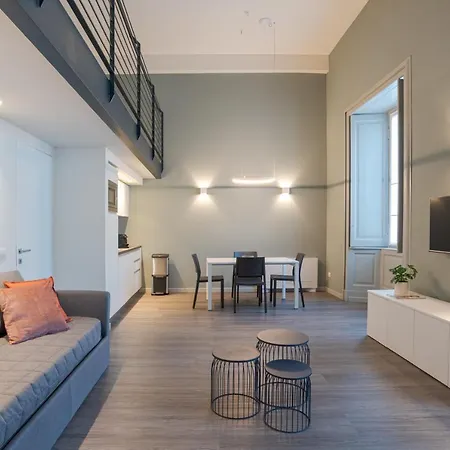 Apartment Broletto - By Myhomeincomo *