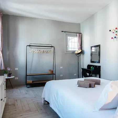 Barbablue Flat - The House Of Travelers Apartment *
