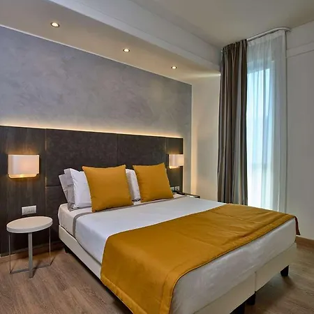 Hotel Como Hotel 4*