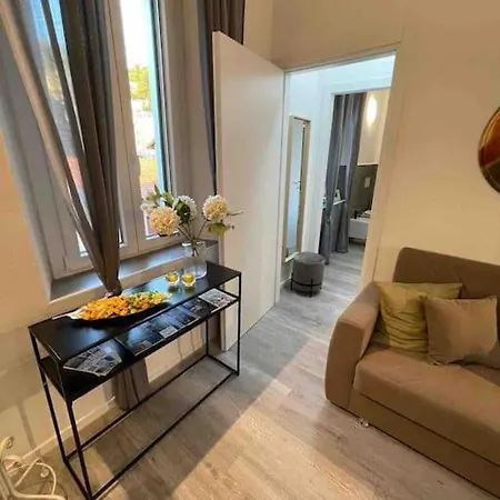 Comfy Brand New Equipped Apartment