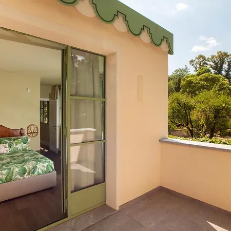 The Greenhouse Luxury On * Côme