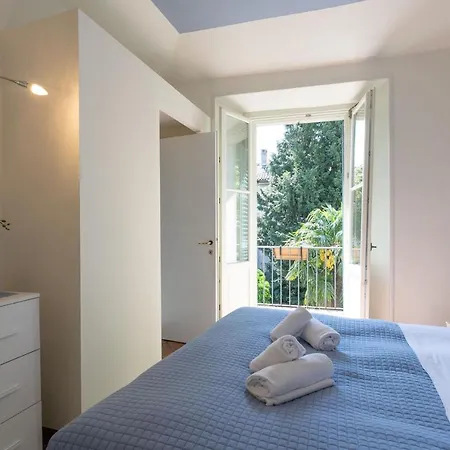 Old View Apartment
