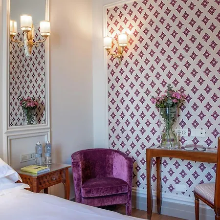 Flori Hotel Como