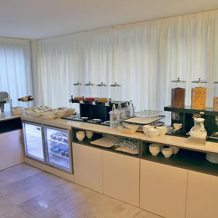 Hotel Hotel Como 4*