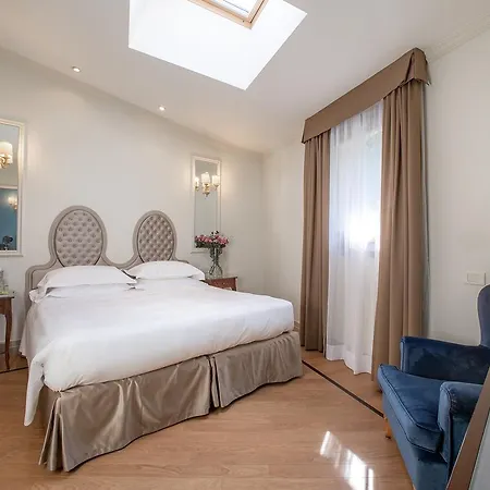 Hotel Flori
