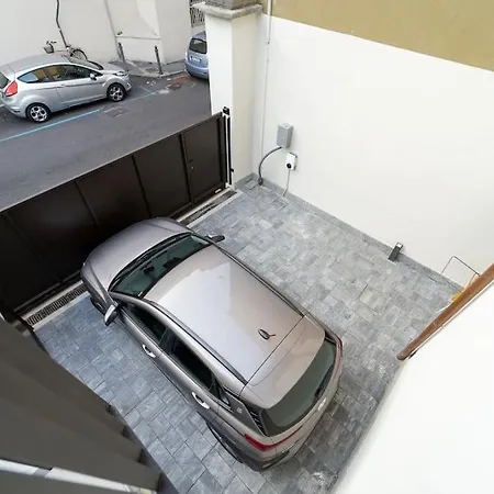 Apartment Moderno A 2 Minuti Dal Duomo Di Como
