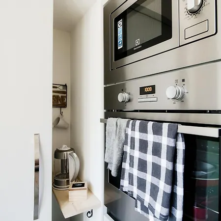 Apartment S&o - By Myhomeincomo