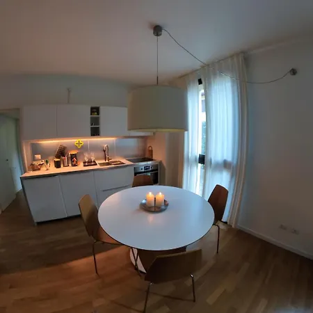 Apartamento Olmo With Parking Como