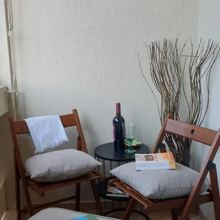 Rory House - Apartment