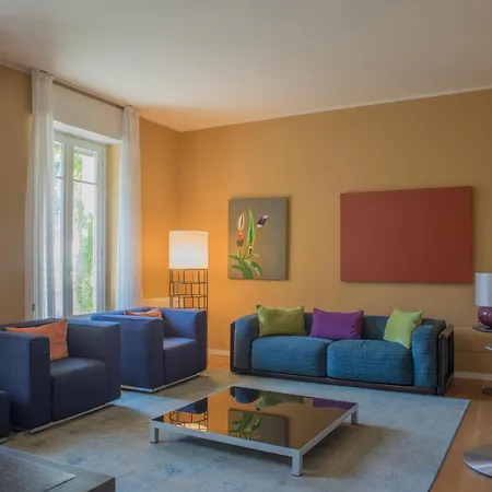 Apartment Casa Bianca Como