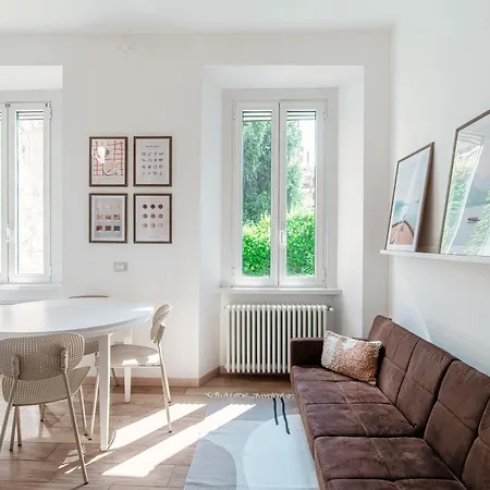 Apartment Casa Giulini - The House Of Travelers Como