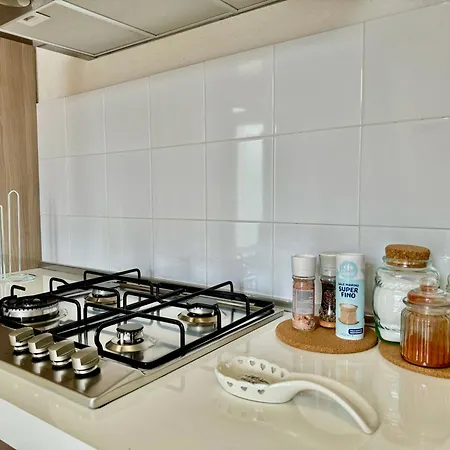2bd Near The Station Apartment Como