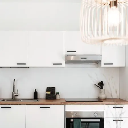 Apartment Lario By Quokka 360 - With Parking Next To