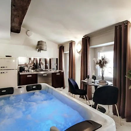 Sahara & Amazzonia Luxury Rooms- The House Of Travelers * Como