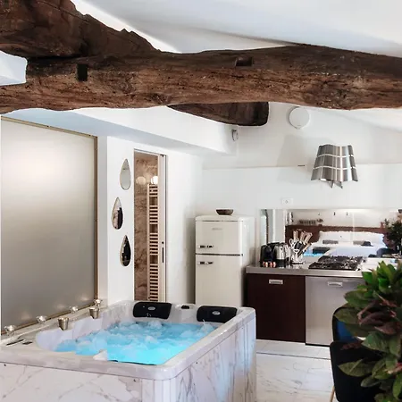 Sahara & Amazzonia Luxury Rooms- The House Of Travelers Apartamento *