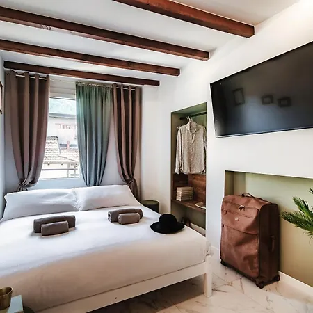 Apartamento Sahara & Amazzonia Luxury Rooms- The House Of Travelers Como