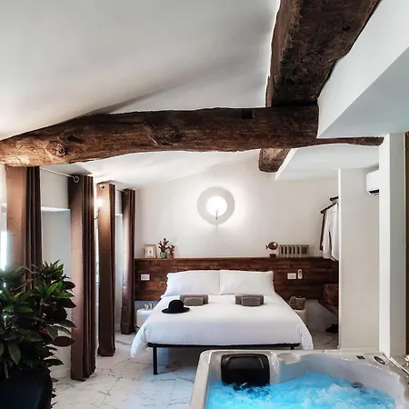Sahara & Amazzonia Luxury Rooms- The House Of Travelers Apartamento