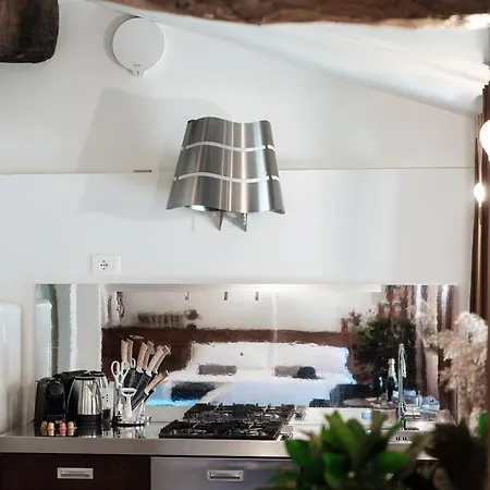 Apartamento Sahara & Amazzonia Luxury Rooms- The House Of Travelers Como