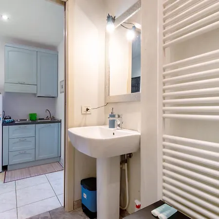 Apartment In Centro - Como