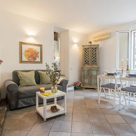 Apartment Up On The Roof By Rent *