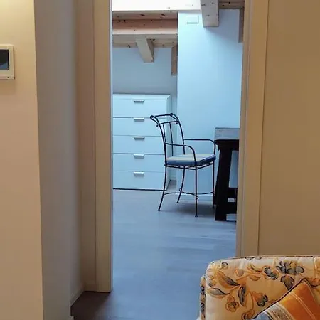 Apartment Casa Larius *