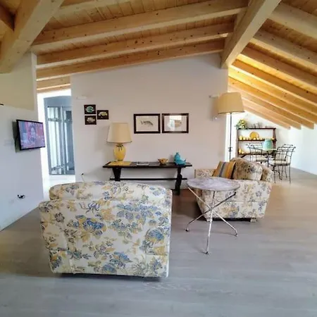 Apartment Casa Larius