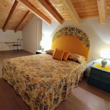 Casa Larius Como