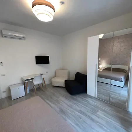 Casa Natasha Affittacamere Côme