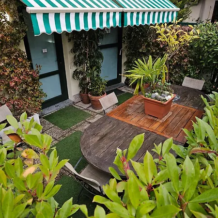 Victoria Royal Garden Aparthotel Como