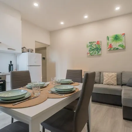 Zezio 44 By Rent Apartment *