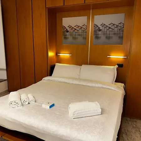 Apartment Centre Ancient Heart Como